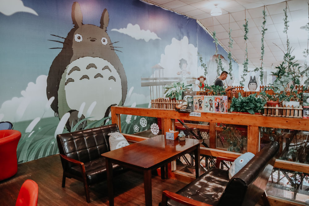 Meet Totoro in Taiwan - Totoro Cafe in Taichung