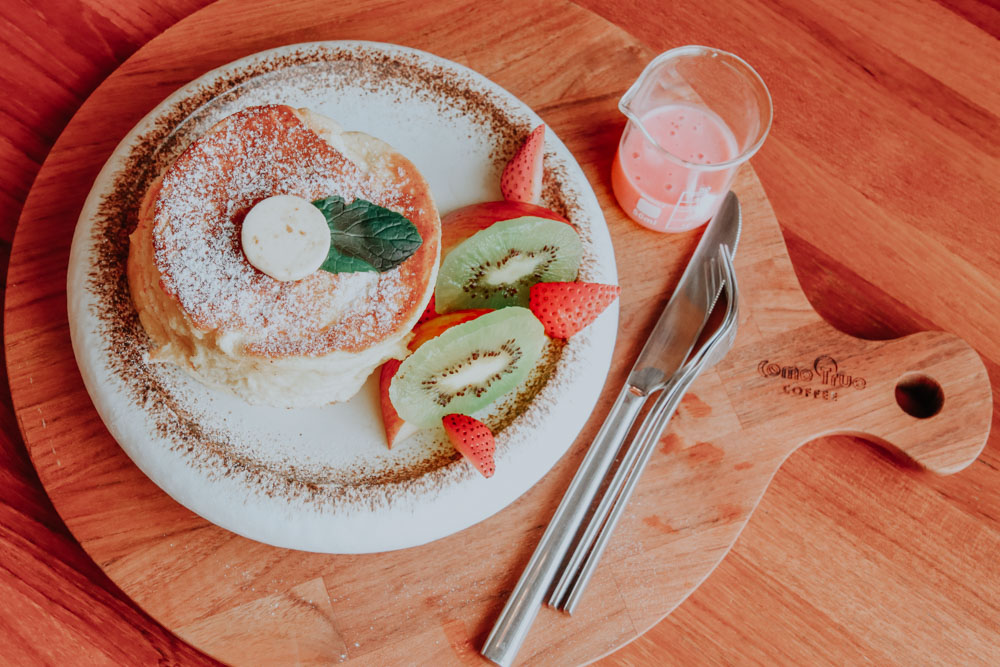 außergewöhnliche Cafés in Taiwan: Pancake im Come True Coffee in Tainan