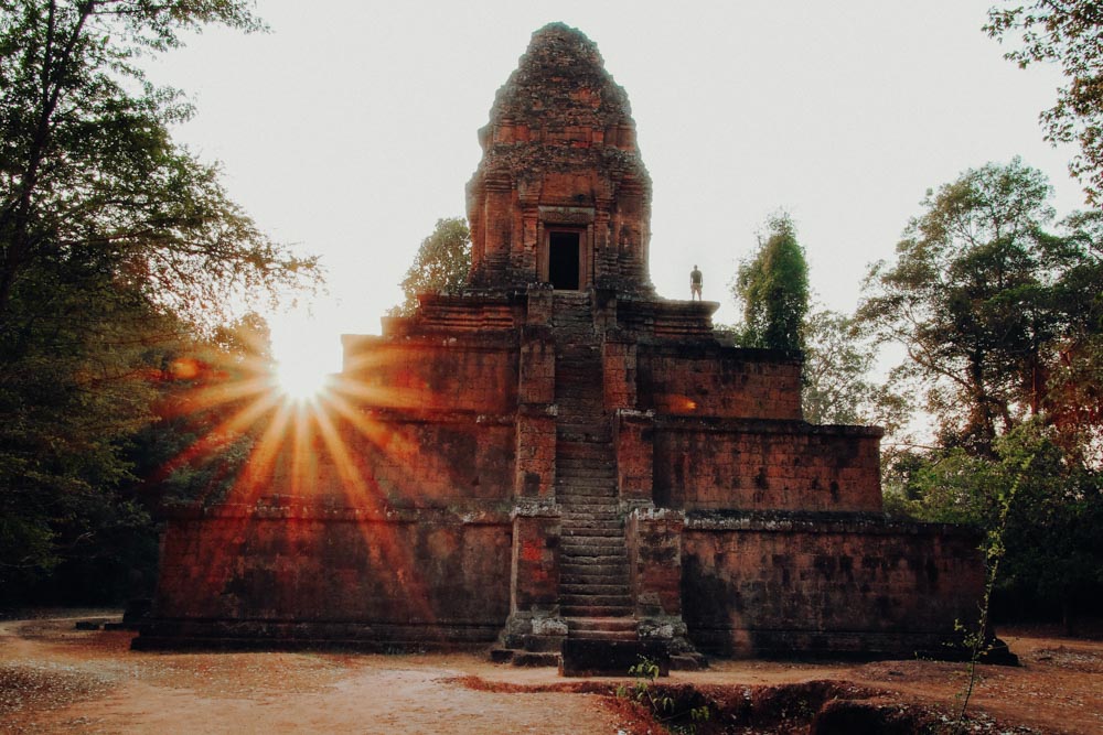 Untergehende Sonne im Baksei Chamkrong