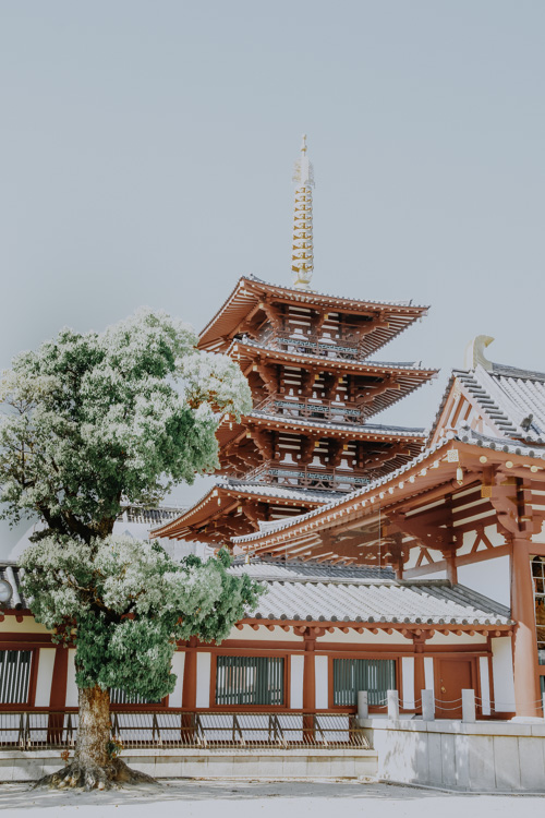 Fünfstöckige Pagode des Shitennō-ji Tempels in Osaka