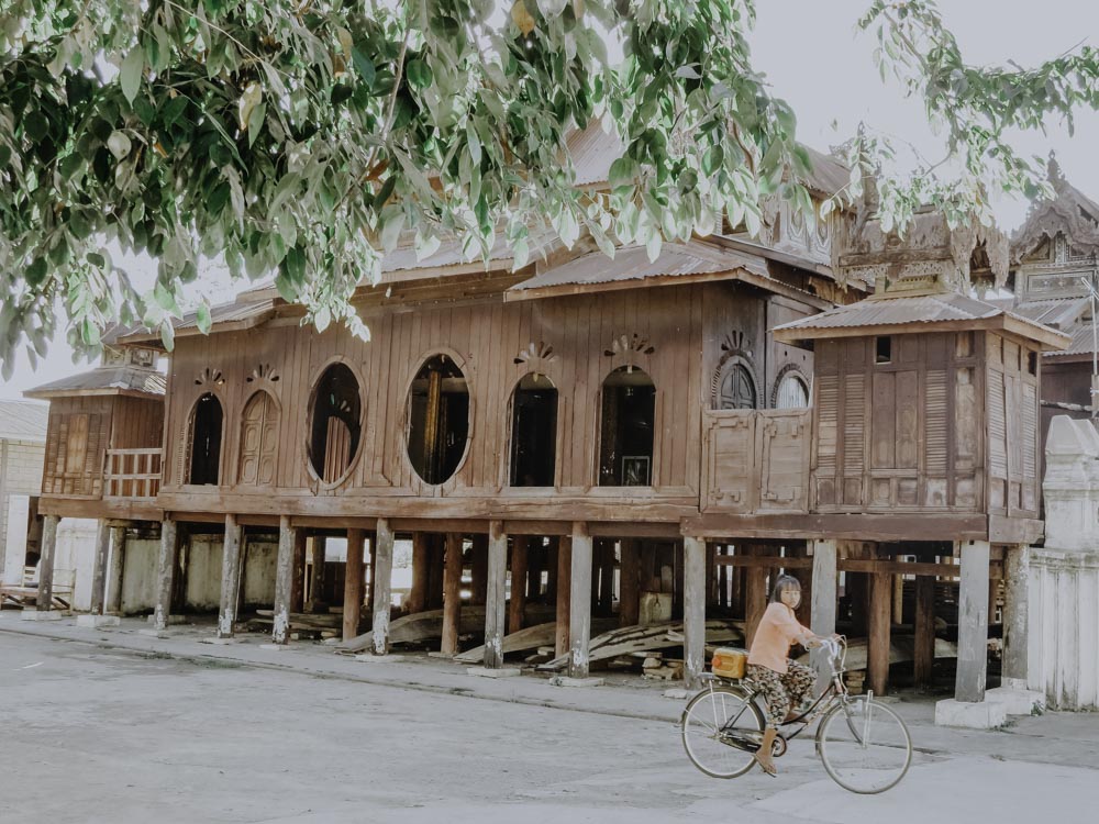 Inle Lake - Shwe Yan Pyay Monastery