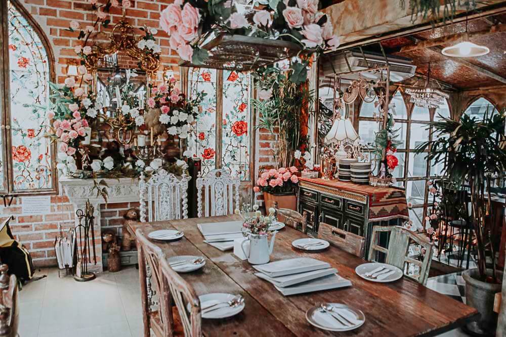 Themen Cafe Bangkok