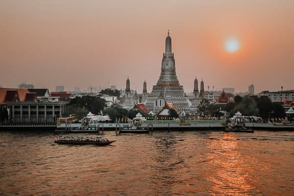 Wat Arun bei Sonnenuntergang