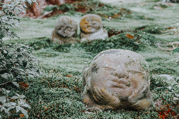 Jizō im Sanzen-in Tempel